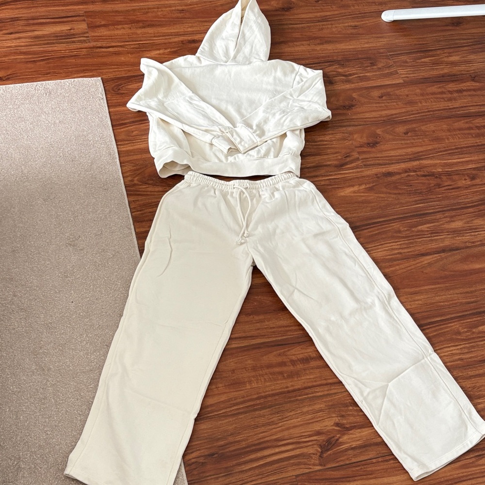 Zara Cream Hoodie and Pants Set